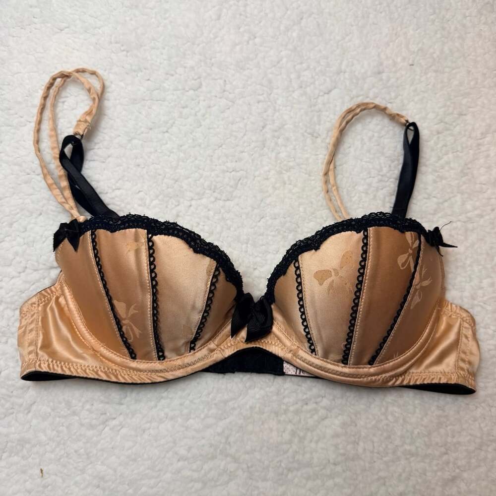 Vintage Victoria's Secret Sexy Little Things Push Up Bra